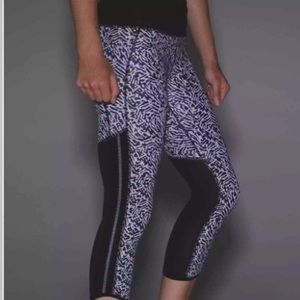 Lululemon Pace Pusher Crop Mesh Tight Leggings